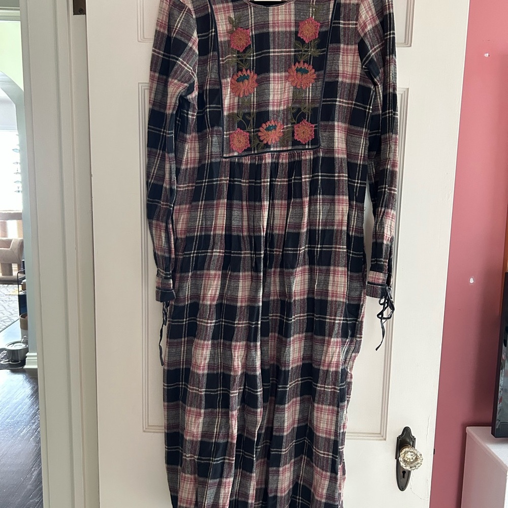 Zara trafaluc Plaid Dress with Embroidered Detail